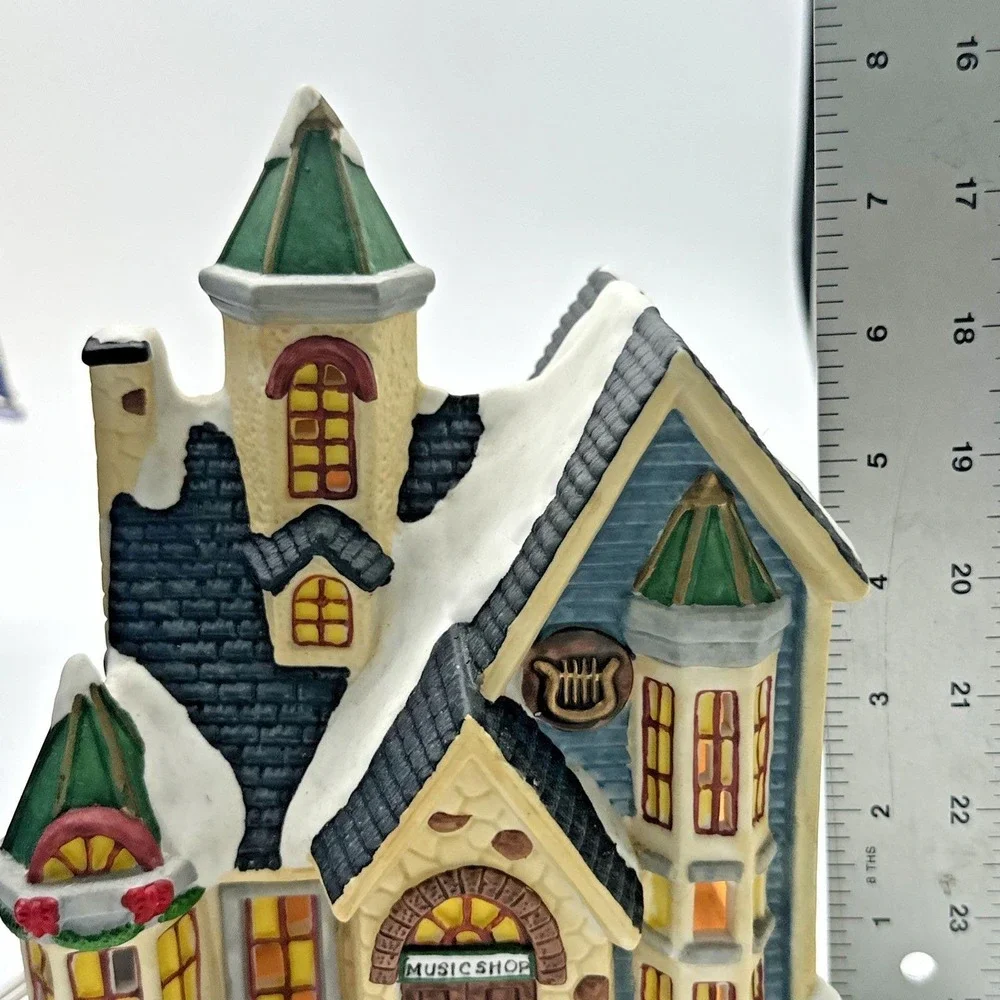 Music Shop Holiday Time Vintage Village Collectible Dickens England Lighted  EVC